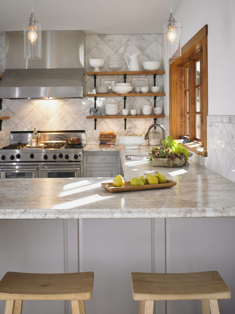 Carrara Pearl