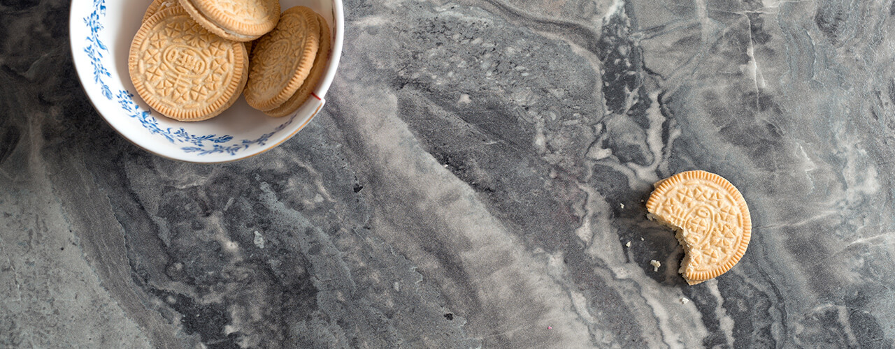 Aura Countertop Scene